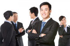 企業(yè)定做工作服有哪些價值？